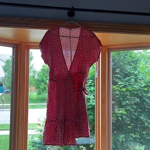 Old Navy Red Floral Wrap Dress (womens size XL)